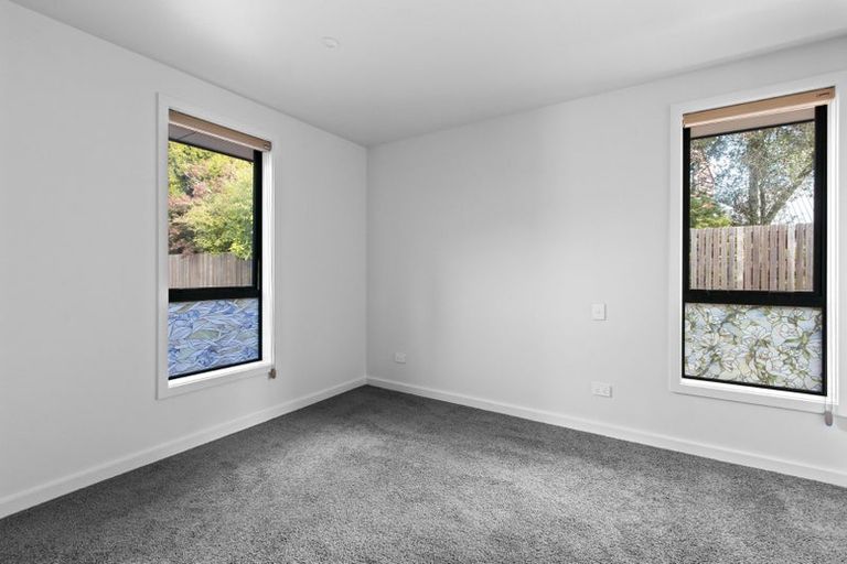 Photo of property in 3/16 Mccracken Avenue, Hillcrest, Hamilton, 3216