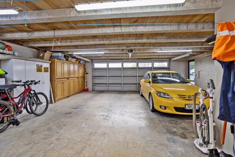 Photo of property in 15 Skye Street, Heidelberg, Invercargill, 9812