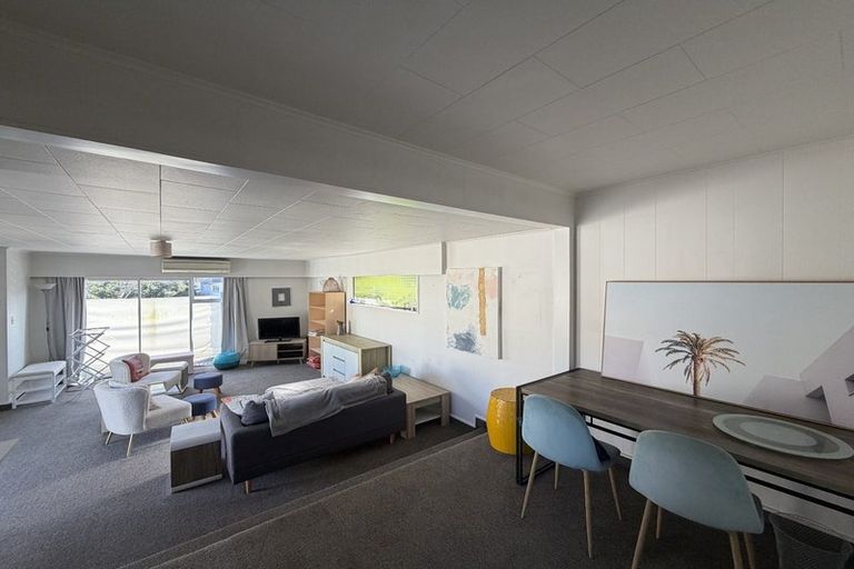 Photo of property in 5/16 Guthrie Road, Havelock North, 4130