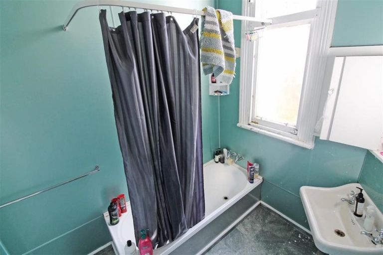 Photo of property in 853 George Street, North Dunedin, Dunedin, 9016