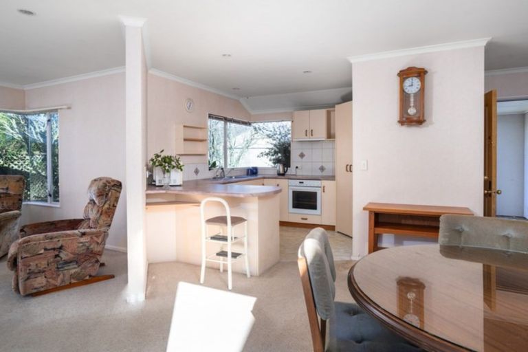 Photo of property in 51 Balmoral Drive, Hilltop, Taupo, 3330