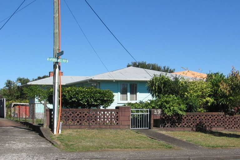 Photo of property in 28 Brains Road, Kelston, Auckland, 0602