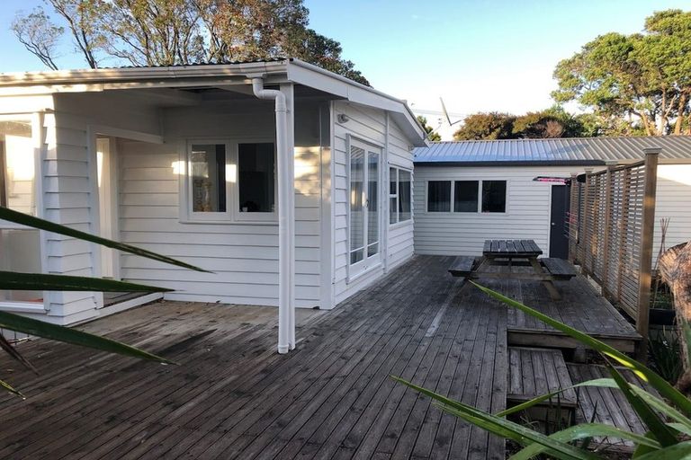 Photo of property in 14 Wood Street, Mangawhai Heads, Mangawhai, 0505