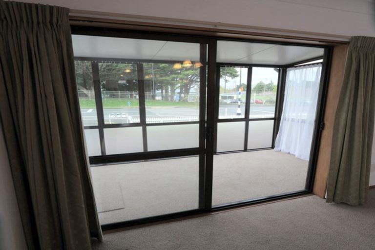 Photo of property in 55a Queen Street, Pukekohe, 2120