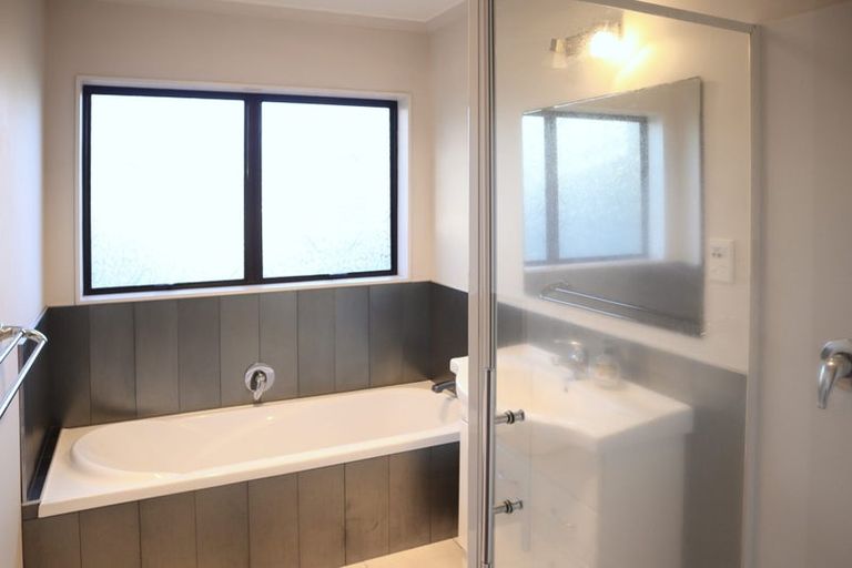 Photo of property in 43c Rita Street, Mount Maunganui, 3116