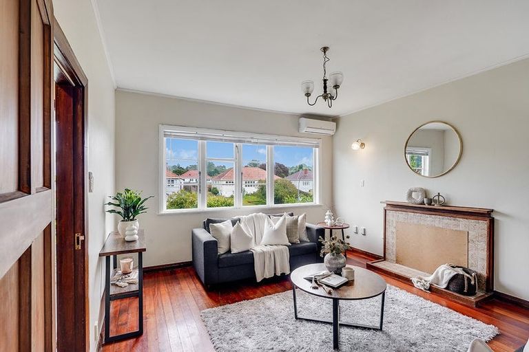 Photo of property in 24 Plunket Terrace, Hamilton East, Hamilton, 3216