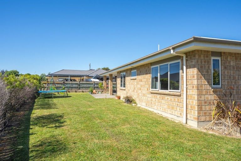 Photo of property in 11 Speranza Avenue, Otaki, 5512