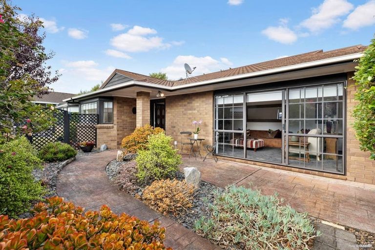 Photo of property in 10 Millhouse Drive, Northpark, Auckland, 2013