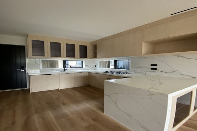 Photo of property in 4e Tainui Terrace, Mangere Bridge, Auckland, 2022