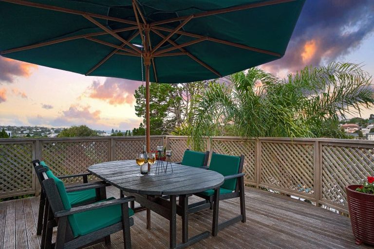 Photo of property in 42 Nigel Road, Browns Bay, Auckland, 0630