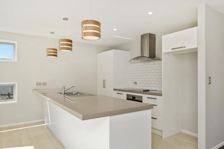 Photo of property in 53 Kohekohe Road, Papamoa Beach, Papamoa, 3118