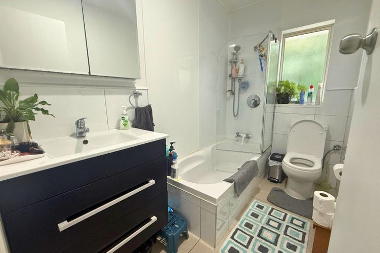 Photo of property in 2/345 Cashel Street, Linwood, Christchurch, 8011