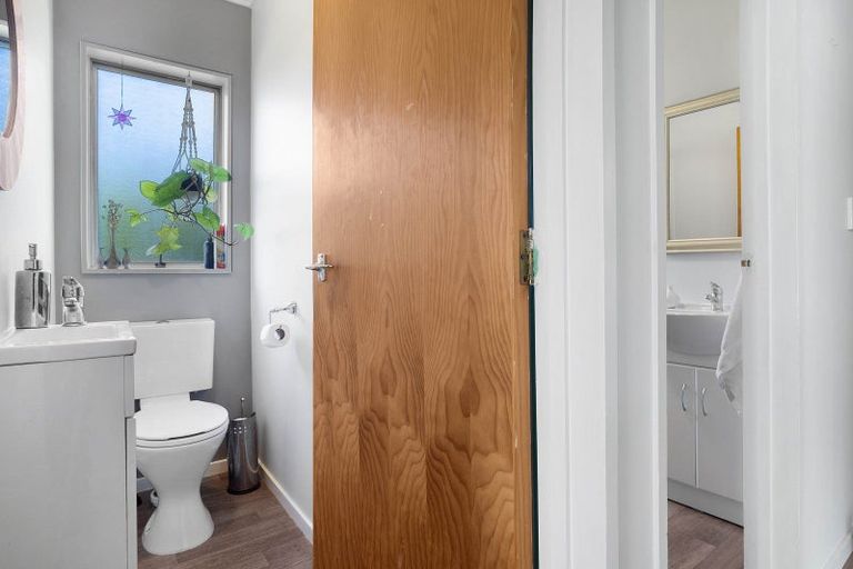 Photo of property in 65 Watt Street, Featherston, 5710