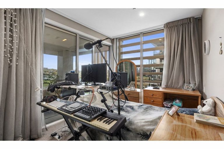 Photo of property in 305/7 Kaipiho Lane, Albany, Auckland, 0632