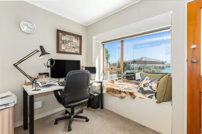 Photo of property in 37 Bosun Terrace, Whitby, Porirua, 5024