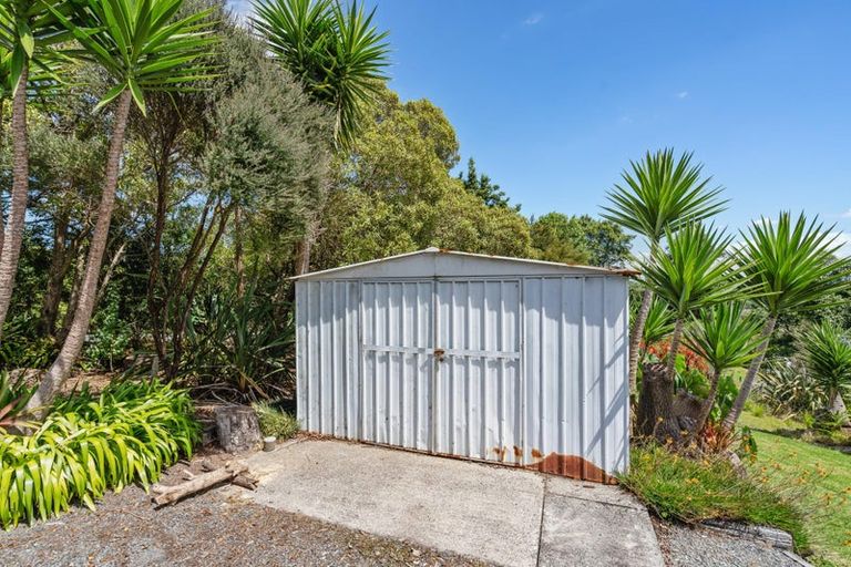 Photo of property in 221 Awaroa River Road, Abbey Caves, Whangarei, 0110