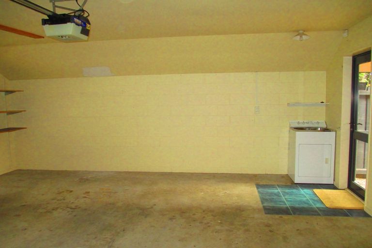 Photo of property in 1/102 Roberta Drive, Somerfield, Christchurch, 8024