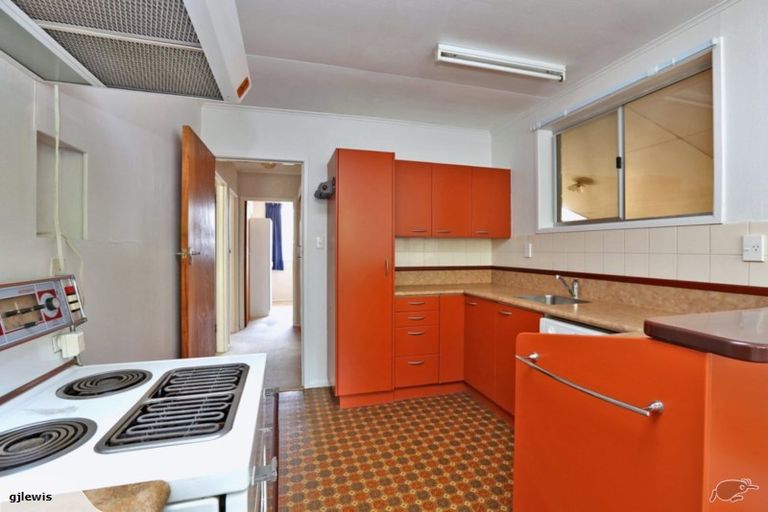 Photo of property in 2/34 Te Aute Road, Havelock North, 4130