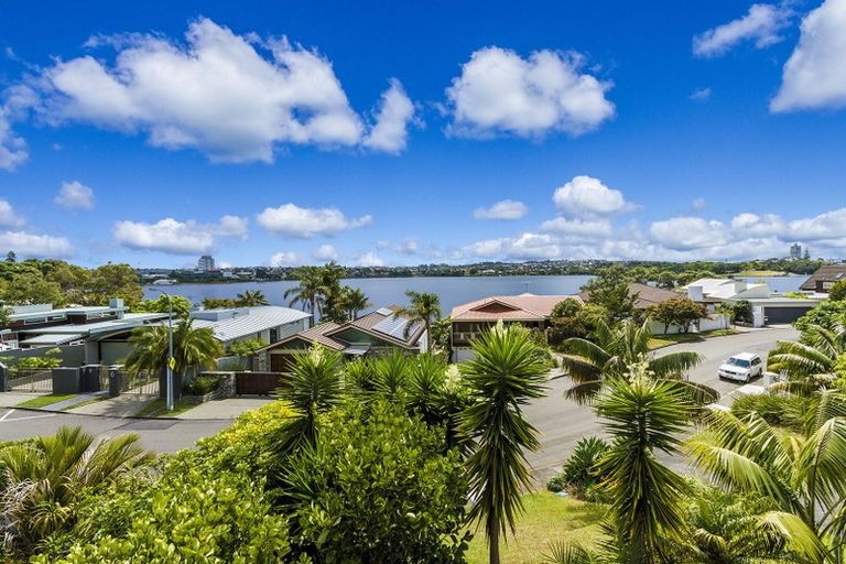 Photo of property in 17 Manurere Avenue, Takapuna, Auckland, 0622