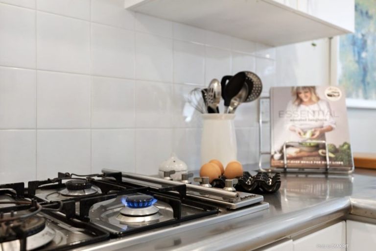 Photo of property in 4/28 Hobson Street, Thorndon, Wellington, 6011