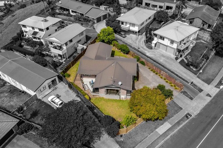 Photo of property in 51 Osprey Drive, Welcome Bay, Tauranga, 3112