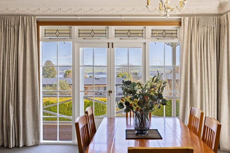 Photo of property in 70 Shepherd Road, Waipahihi, Taupo, 3330