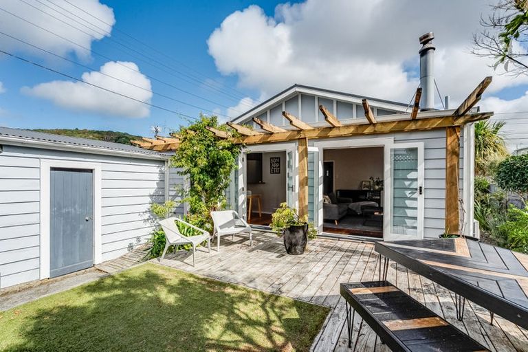Photo of property in 37 Tarikaka Street, Ngaio, Wellington, 6035