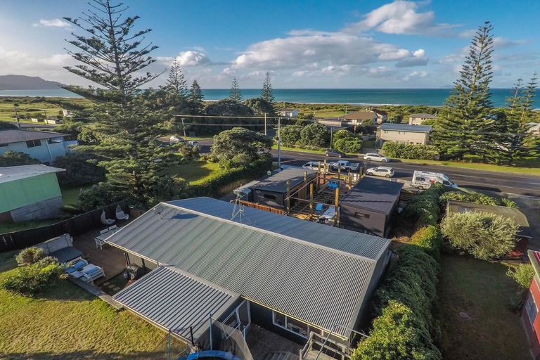 Photo of property in 174b Seaforth Road, Waihi Beach, 3611