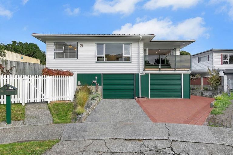 Photo of property in 14 Spey Place, Papakowhai, Porirua, 5024