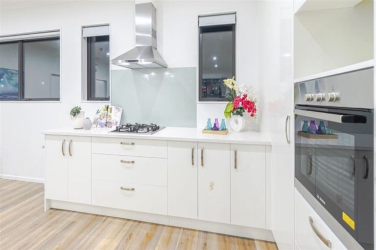 Photo of property in 246 Murphys Road, Flat Bush, Auckland, 2019