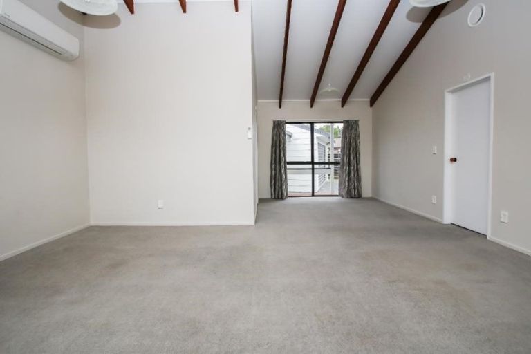 Photo of property in 9 Hulme Place, Leamington, Cambridge, 3432