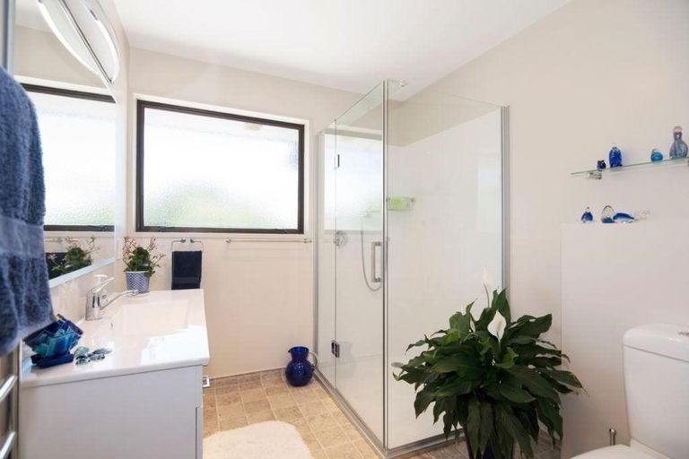 Photo of property in 17 Lansdowne Street, Clifton, Takaka, 7183