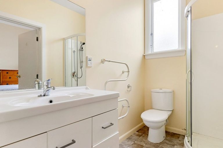 Photo of property in 22 Taylors Avenue, Bryndwr, Christchurch, 8052