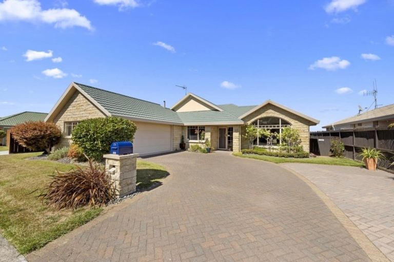 Photo of property in 25 Friesian Place, Grandview Heights, Hamilton, 3200