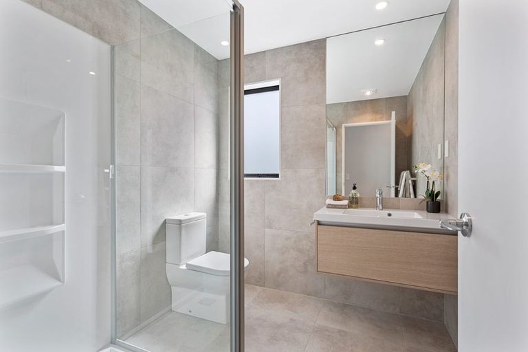 Photo of property in 40 Clark Road, Hobsonville, Auckland, 0616