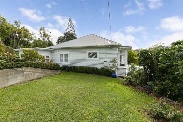 Photo of property in 32 Cecil Road, Wadestown, Wellington, 6012