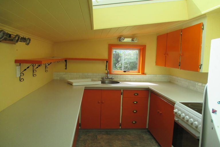 Photo of property in 138 Talbot Street, Geraldine, 7930