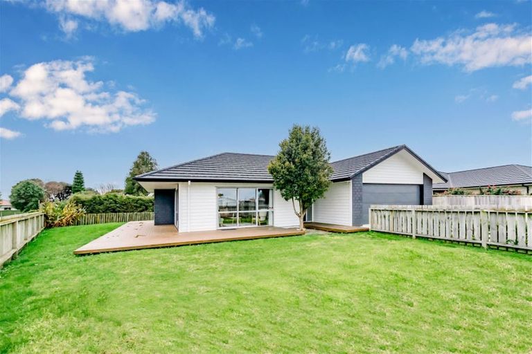 Photo of property in 1 Gardner Place, Otaki, 5512