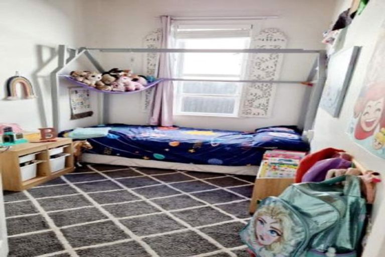 Photo of property in 70 Mcgrath Street, Napier South, Napier, 4110