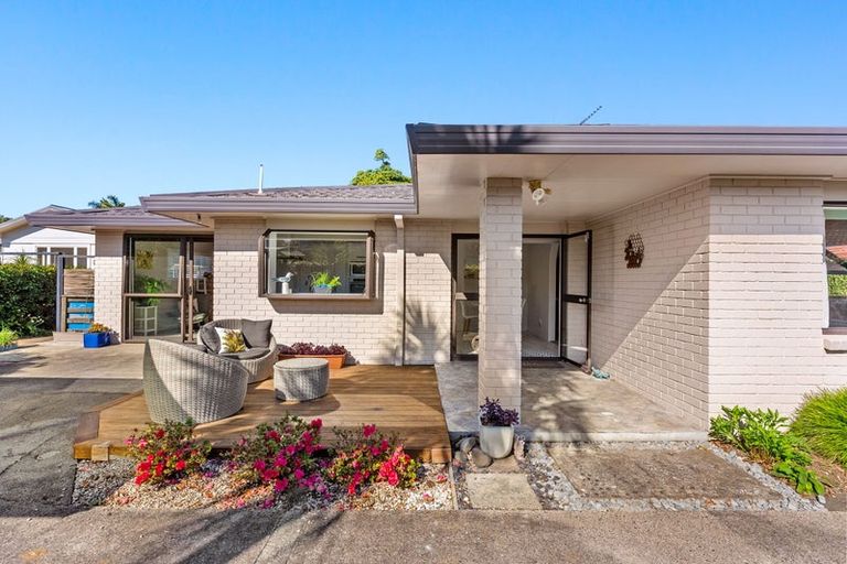 Photo of property in 29b View Road, Waiuku, 2123