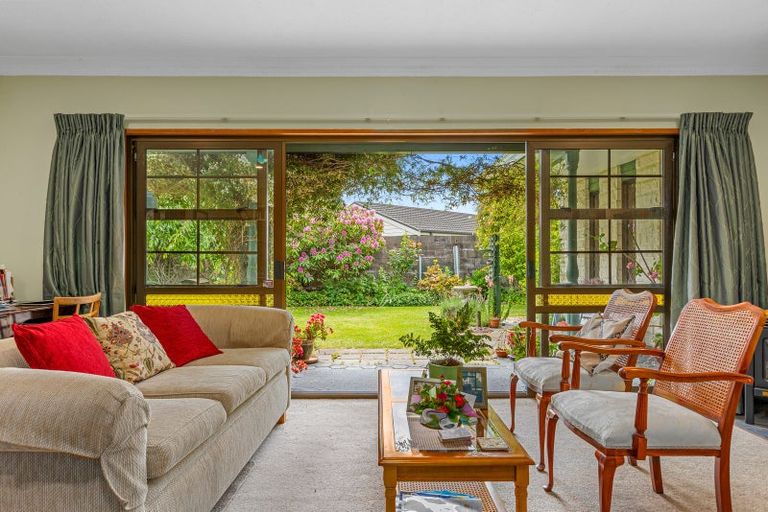 Photo of property in 21 Sefton Street, Belfast, Christchurch, 8051