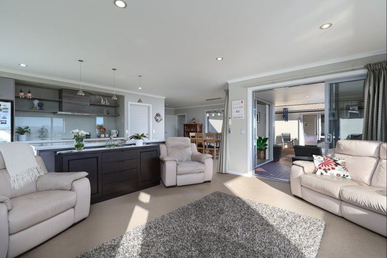 Photo of property in 9 Berkshire Place, Stoke, Nelson, 7011