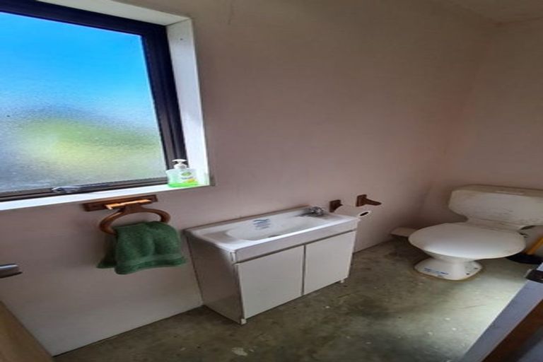 Photo of property in 18 Commins Road, Onerahi, Whangarei, 0110