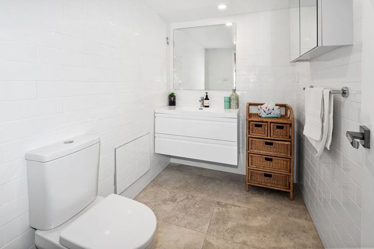 Photo of property in 13 Moana Drive, Tanners Point, Katikati, 3177