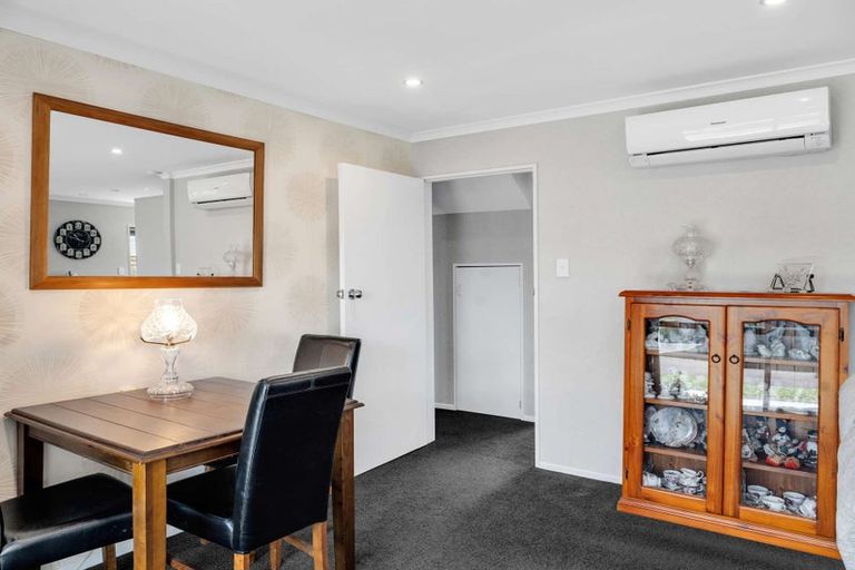 Photo of property in 4 Charisma Court, Kelvin Grove, Palmerston North, 4414