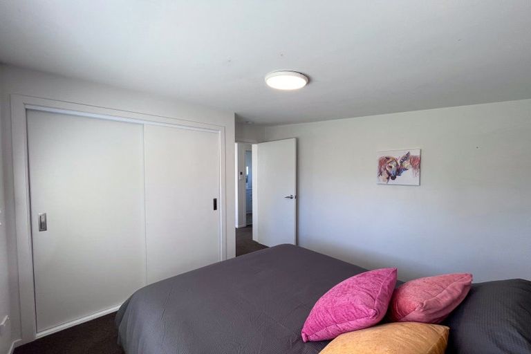 Photo of property in 74 Great North Road, Winton, 9720