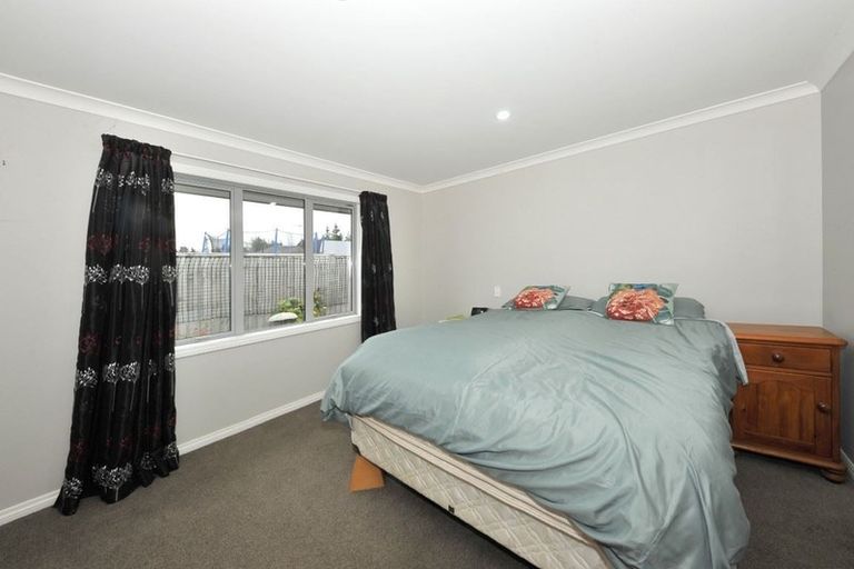 Photo of property in 10a Franklin Drive, Rangiora, 7400