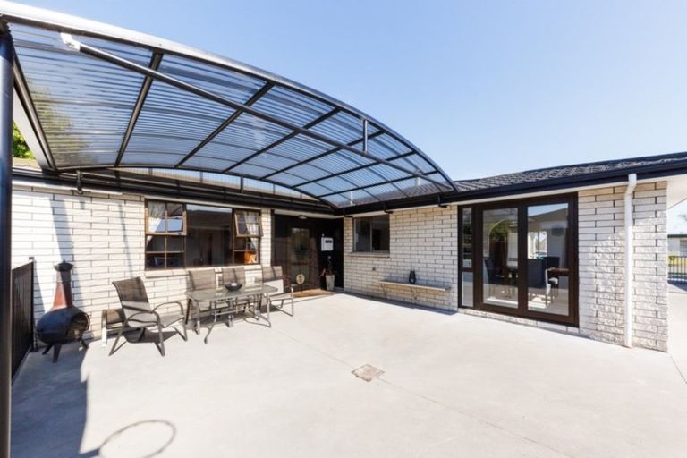 Photo of property in 108 Benmore Avenue, Cloverlea, Palmerston North, 4412