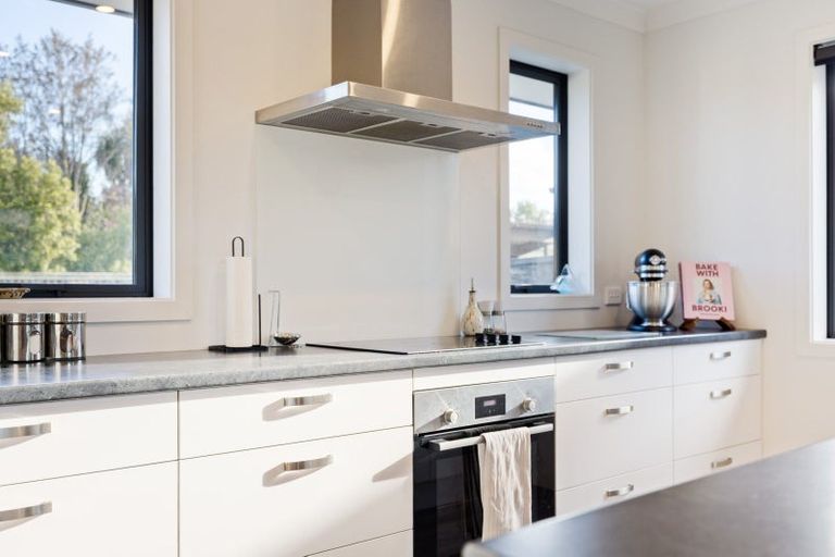 Photo of property in 7/17 Wineberry Avenue, Amberley, 7410