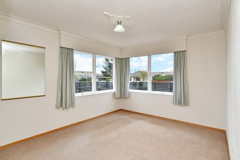 Photo of property in 127 Cavendish Road, Casebrook, Christchurch, 8051